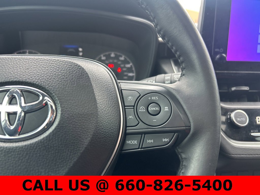 Certified 2025 Toyota Corolla Cross LE image 20