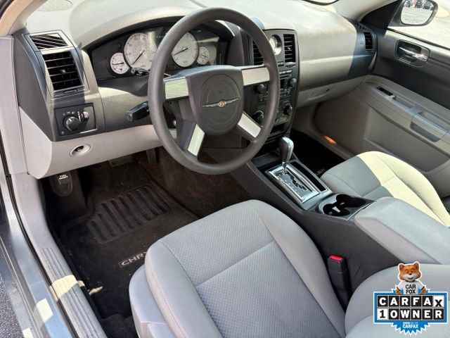 Used 2007 Chrysler 300 RWD image 25