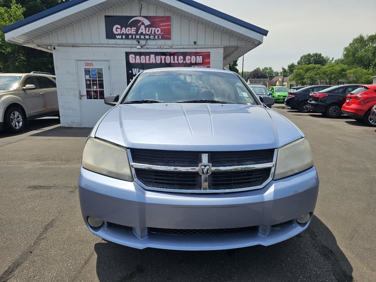 Used 2013 Dodge Avenger SE FWD image 3