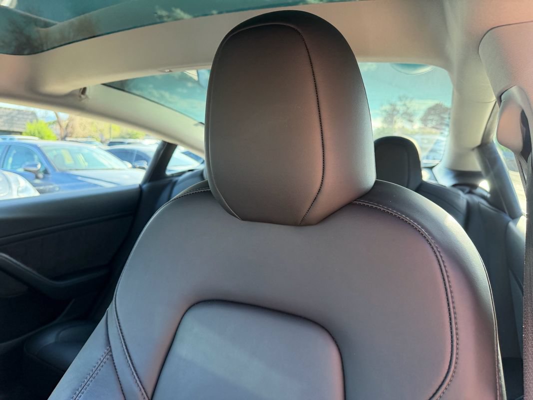 Used 2023 Tesla Model 3 Performance AWD/4WD image 32