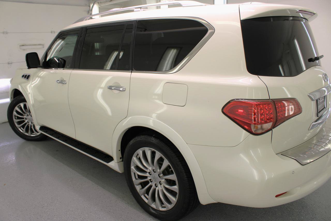 Used 2016 INFINITI QX80 2WD w/ Deluxe Technology Package image 16