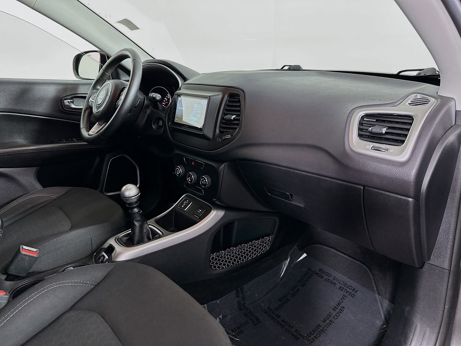 Used 2018 Jeep Compass Sport image 28