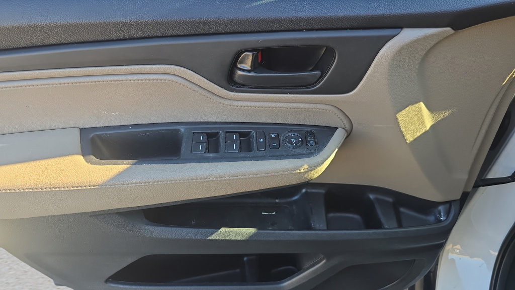 Used 2022 Honda Odyssey EX image 16