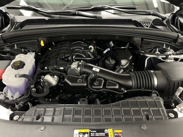 New 2025 Jeep Grand Cherokee L Limited w/ Trailer Tow Package image 40