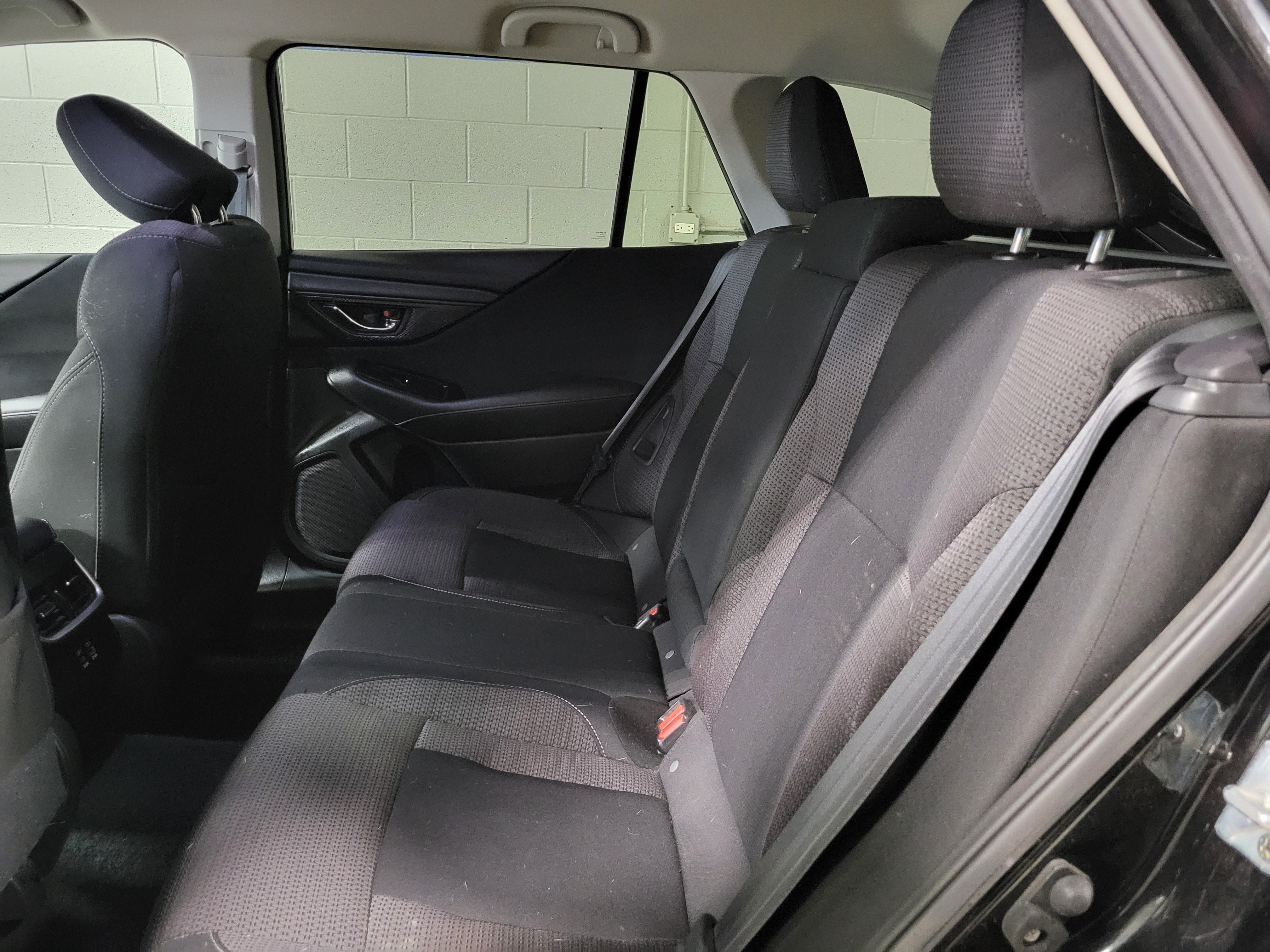 Used 2024 Subaru Outback Premium AWD/4WD image 25