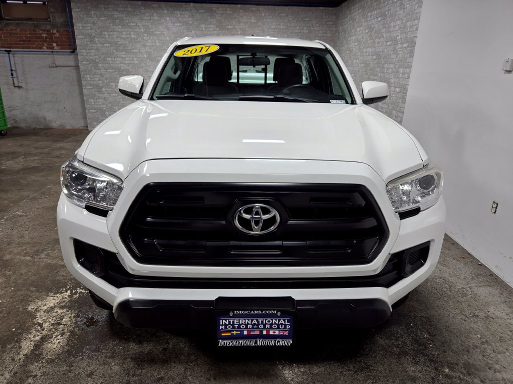 Used 2017 Toyota Tacoma SR RWD image 53