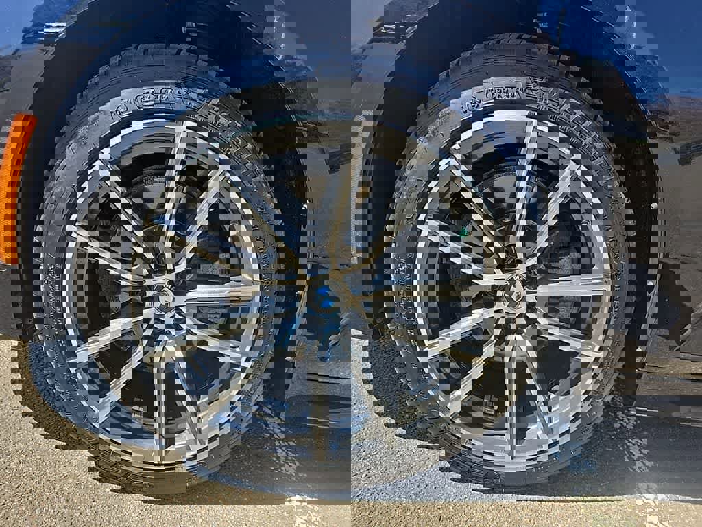 Used 2020 BMW 330i xDrive Sedan w/ Driving Assistance Package image 8