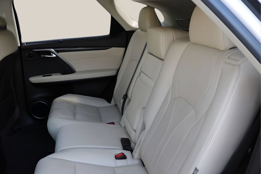 Used 2018 Lexus RX 350L Luxury w/ Accessory Package AWD/4WD image 17