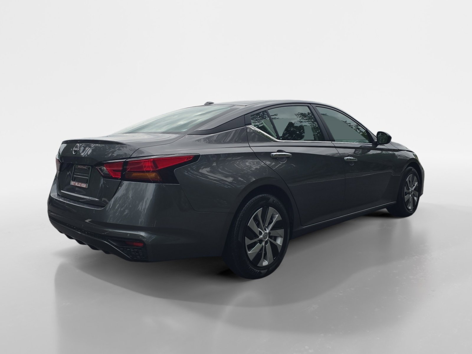 Certified 2025 Nissan Altima 2.5 S FWD image 6