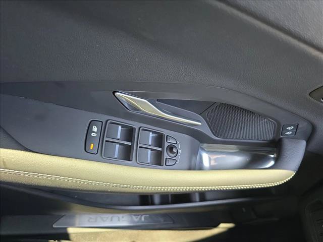 Used 2024 Jaguar E-PACE R-Dynamic SE AWD/4WD image 27