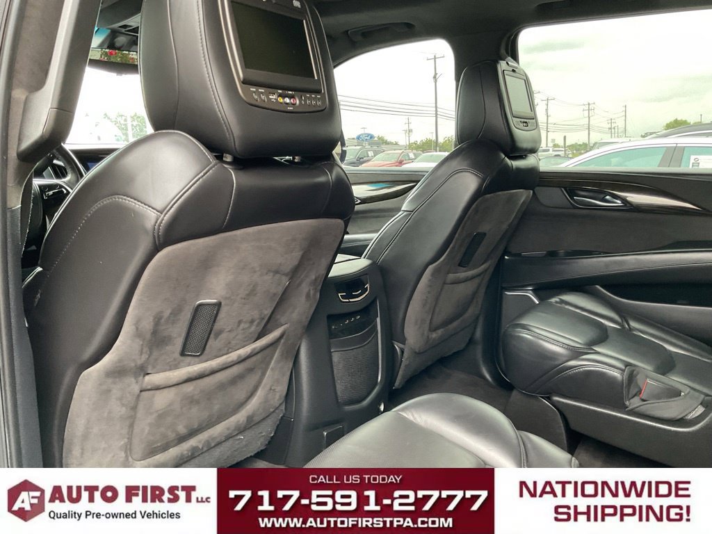 Used 2020 Cadillac Escalade ESV Platinum AWD/4WD image 11