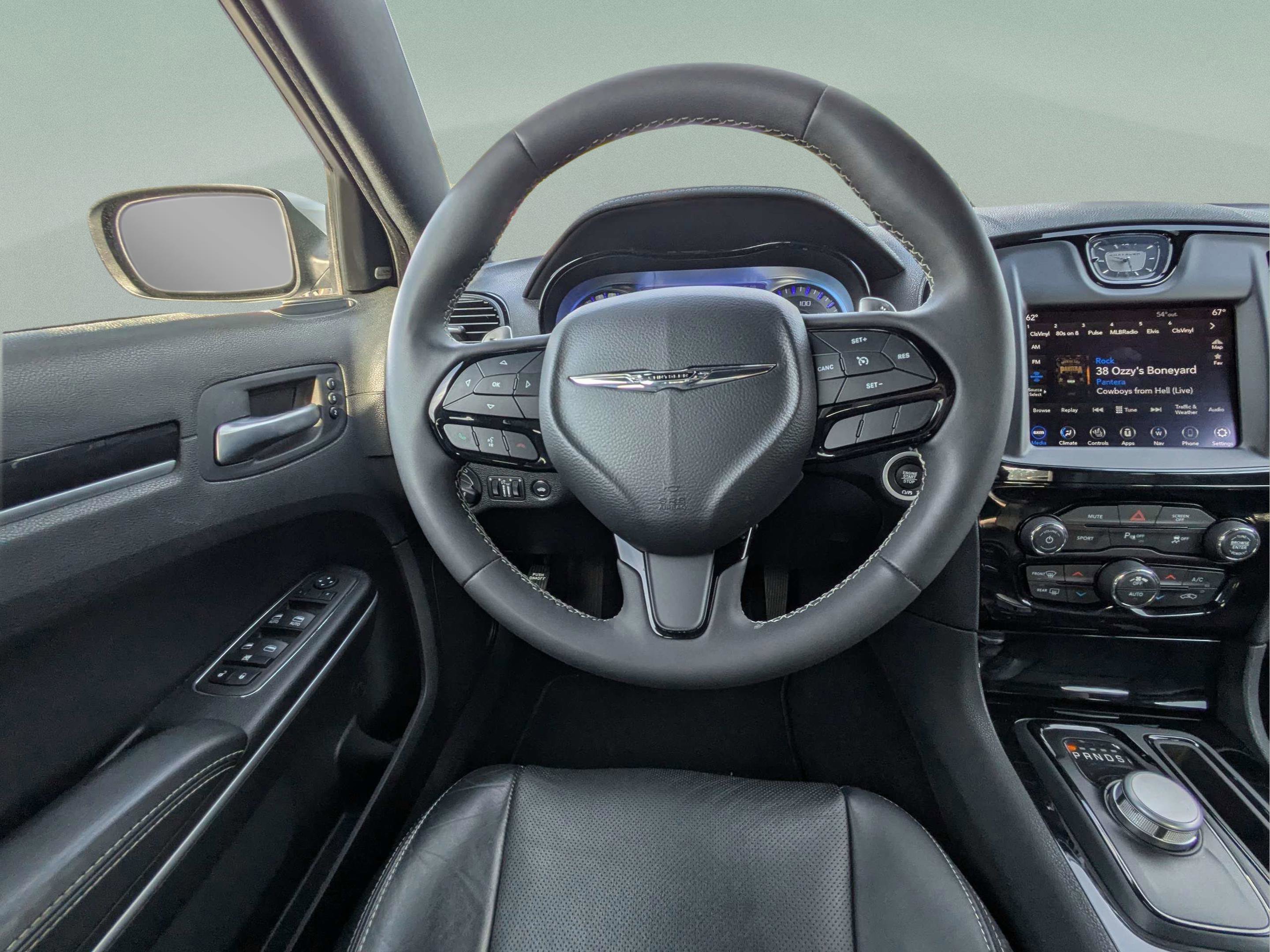 Used 2022 Chrysler 300 S w/ Comfort Group image 15