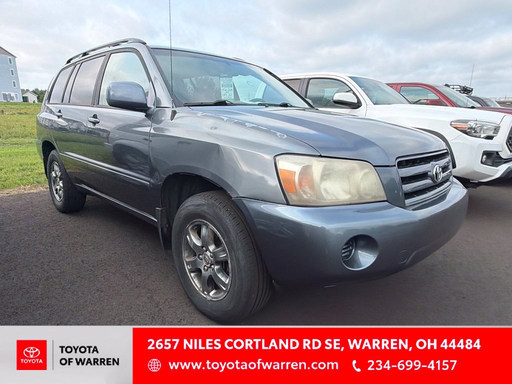 Used 2005 Toyota Highlander 2WD V6 w/ 3rd Row image 1