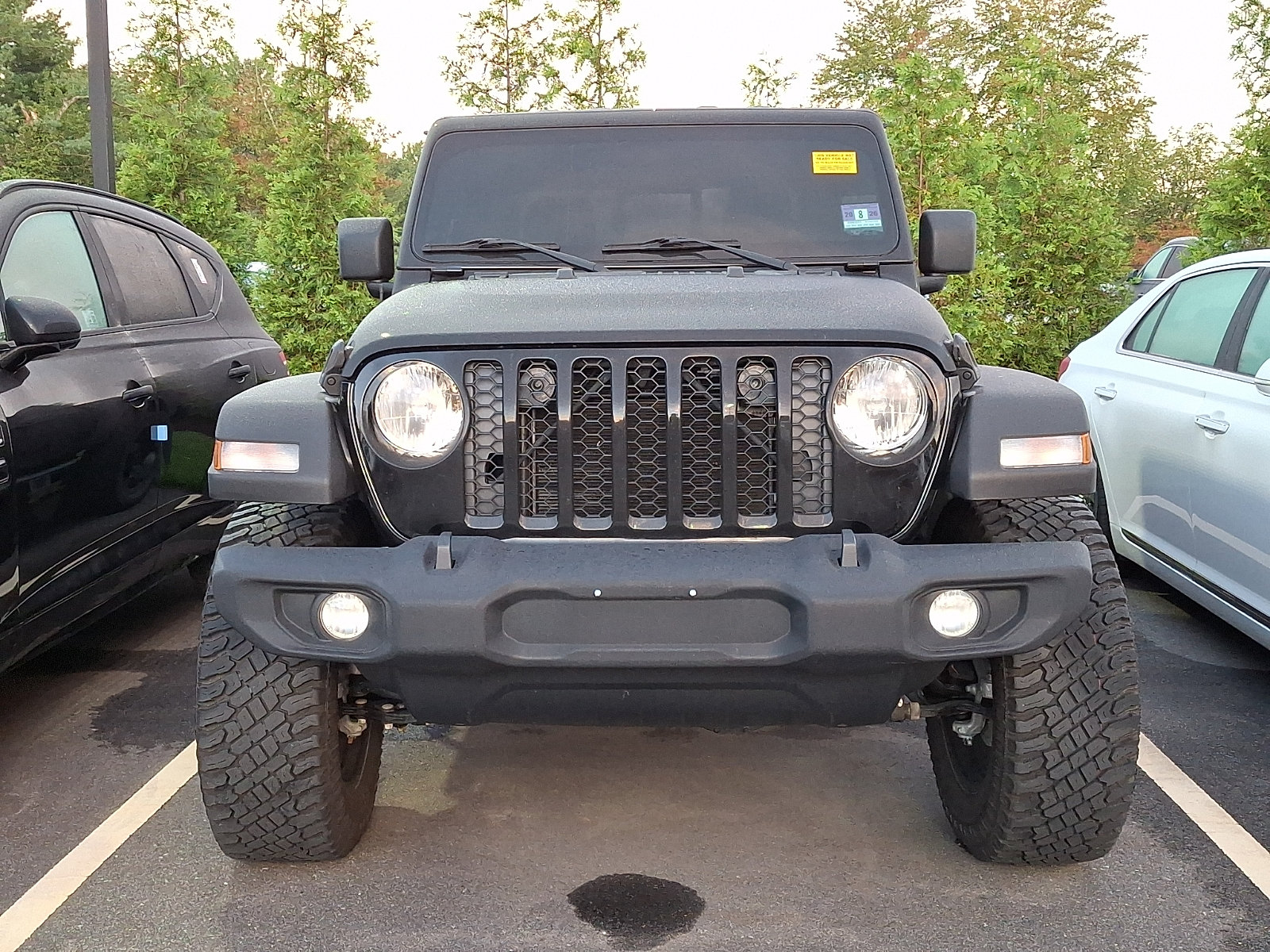 Used 2020 Jeep Gladiator Sport w/ Quick Order Package 24S AWD/4WD image 3