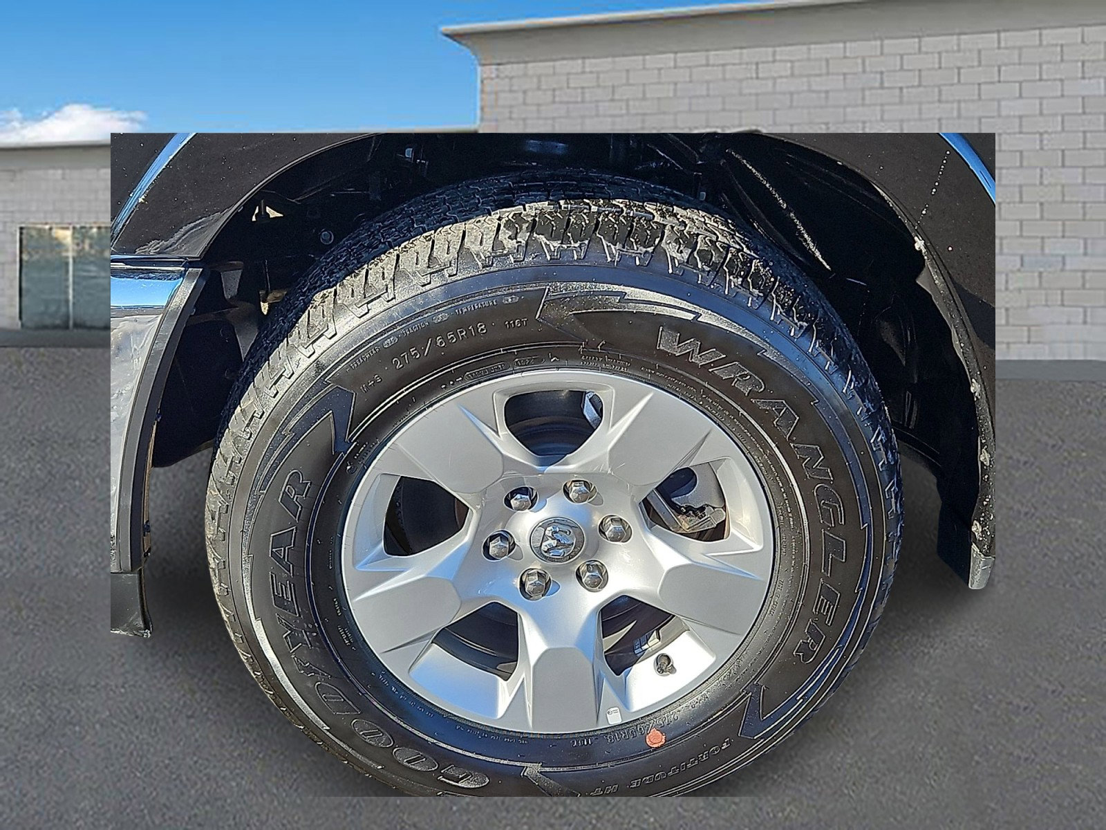 Used 2025 RAM 1500 Big Horn image 7