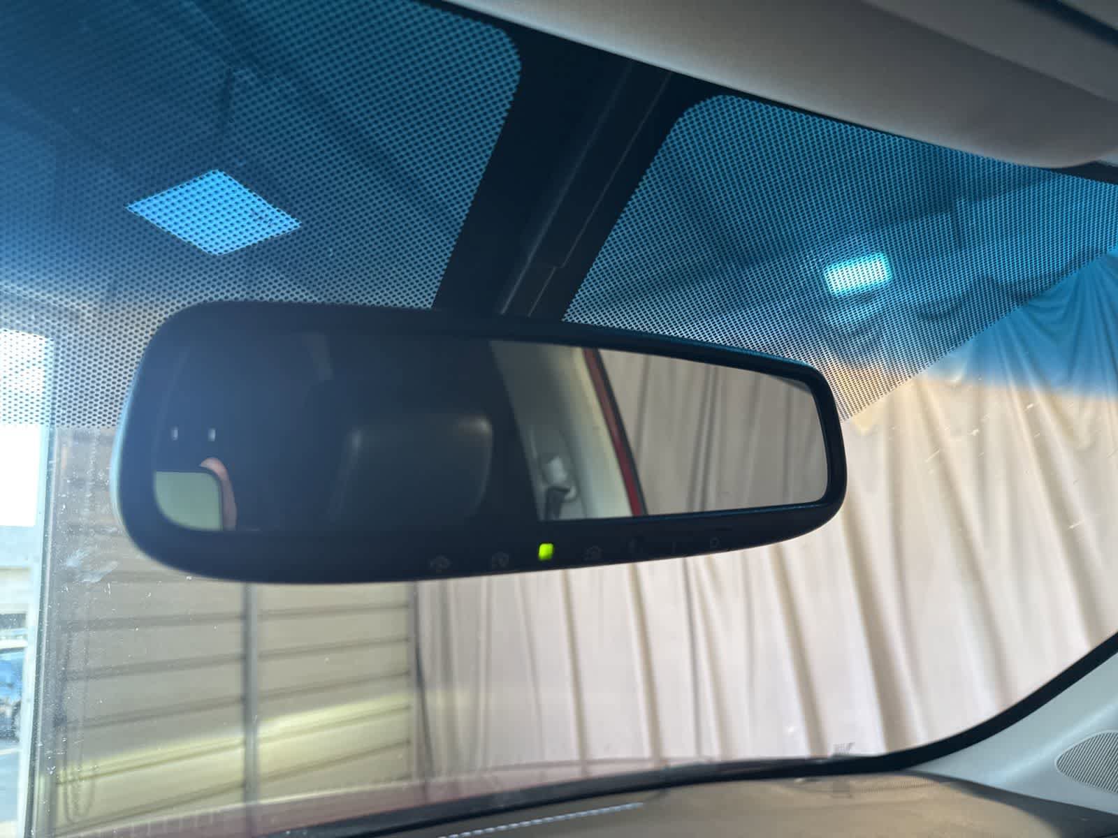 Used 2018 Nissan Pathfinder Platinum FWD image 31