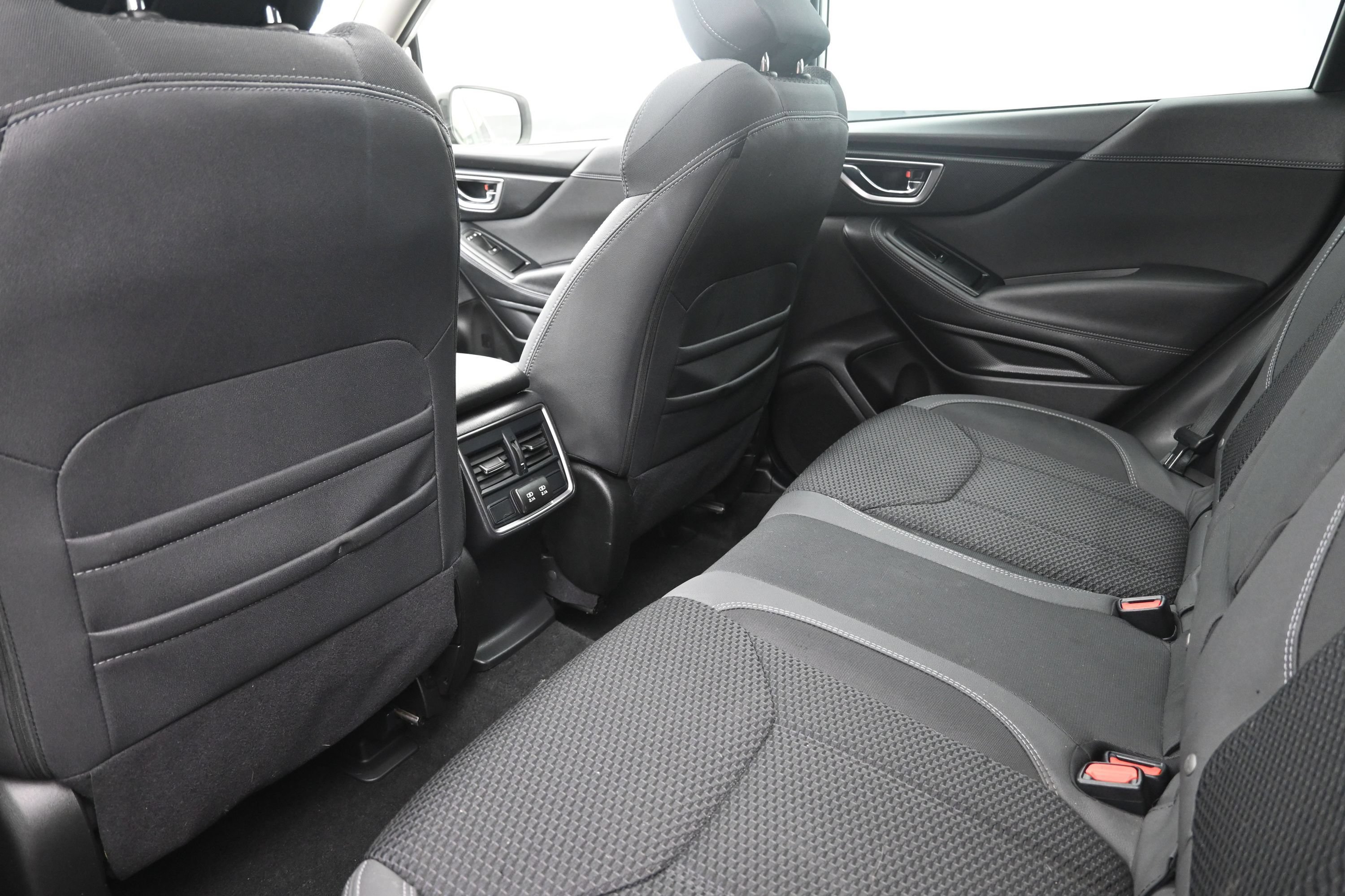 Used 2024 Subaru Forester Premium AWD/4WD image 21