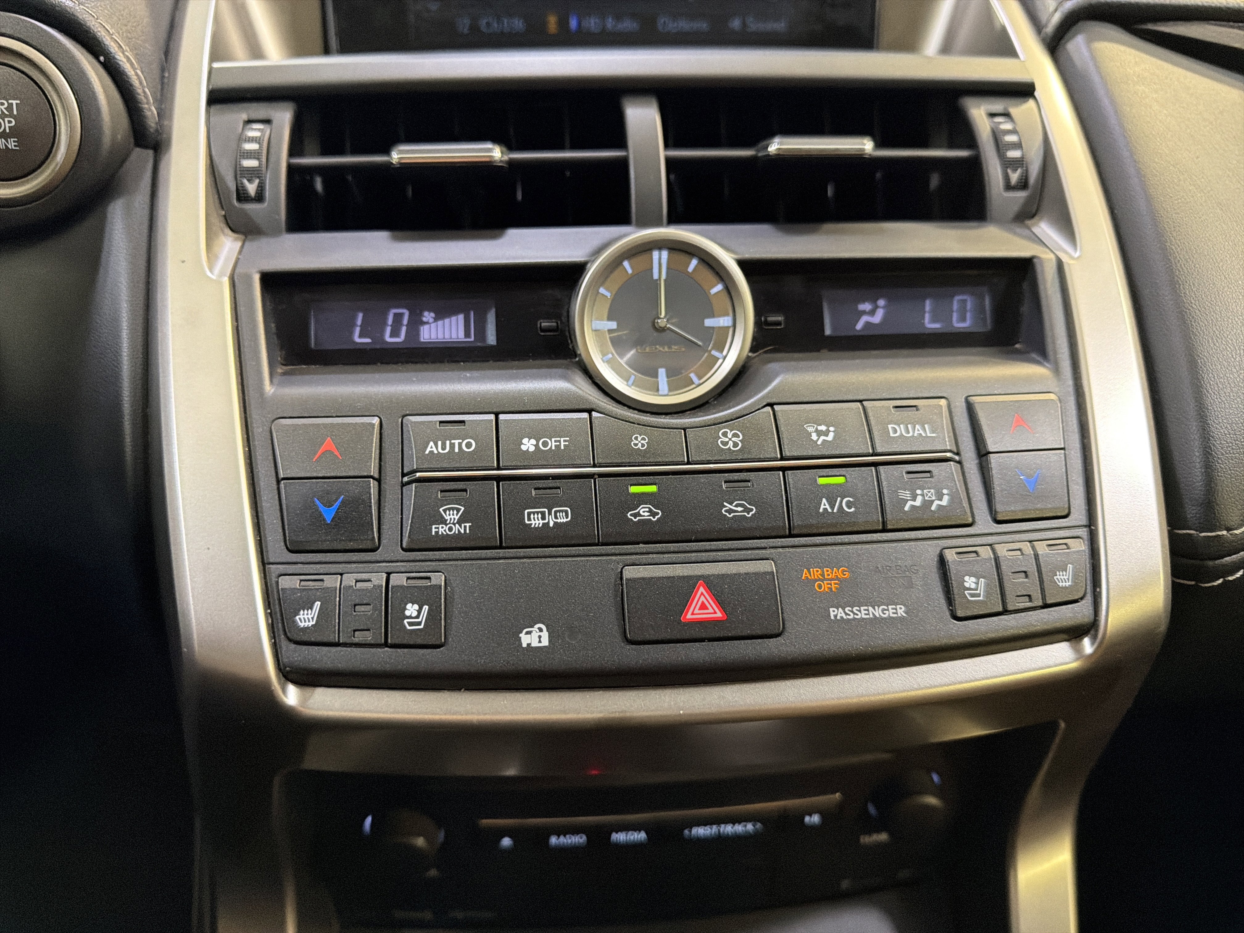 Used 2015 Lexus NX 200t FWD w/ Premium Package image 19
