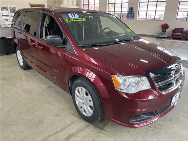 Used 2017 Dodge Grand Caravan SE FWD image 9