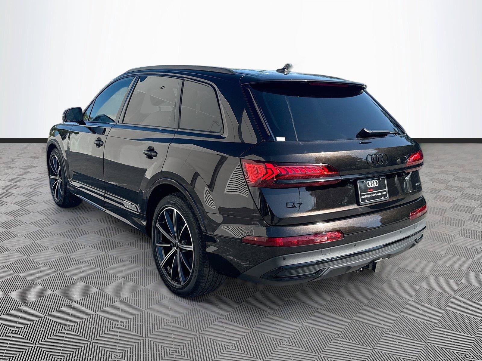 Certified 2024 Audi Q7 3.0T Prestige w/ Prestige Package AWD/4WD image 5