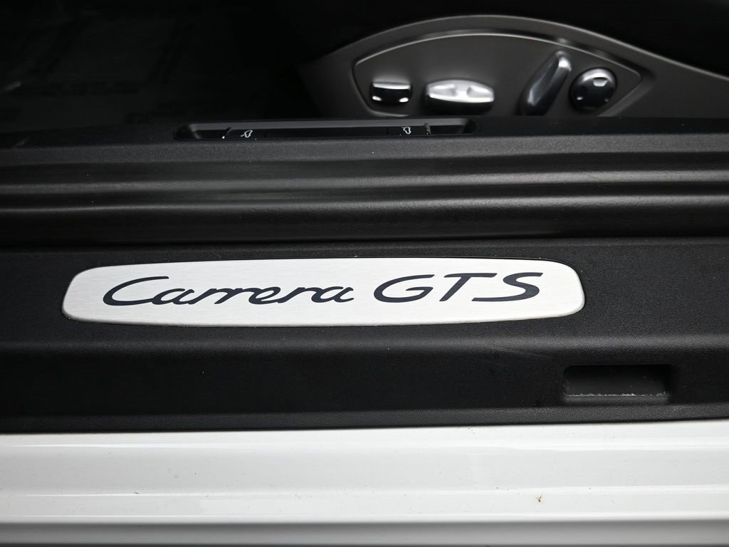 Used 2017 Porsche 911 Carrera GTS image 7