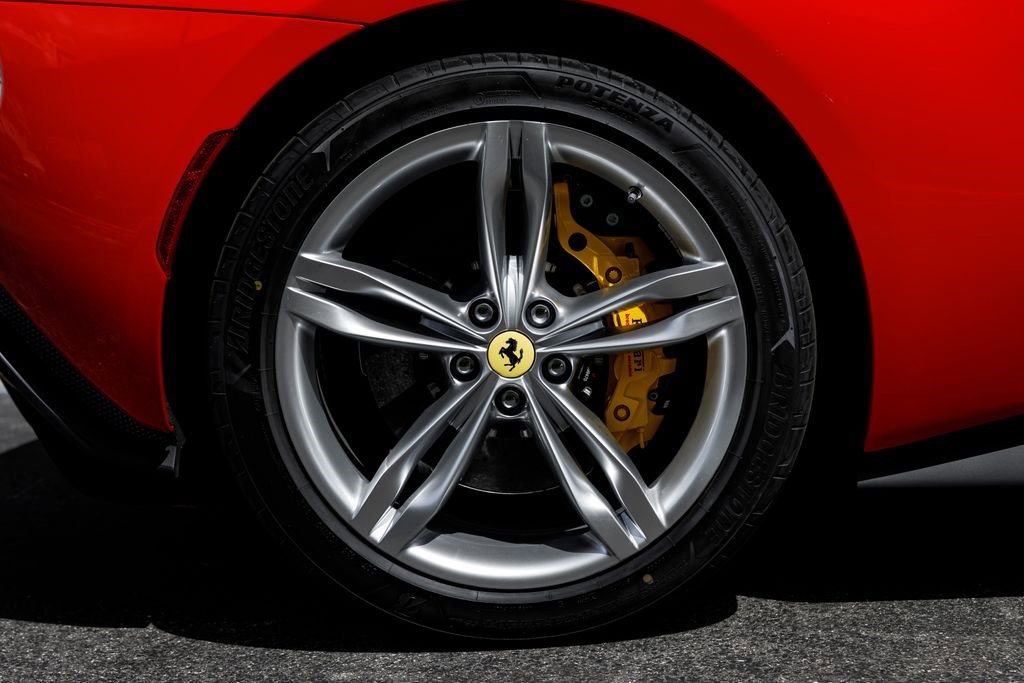 Used 2026 Ferrari 296 GTS image 38