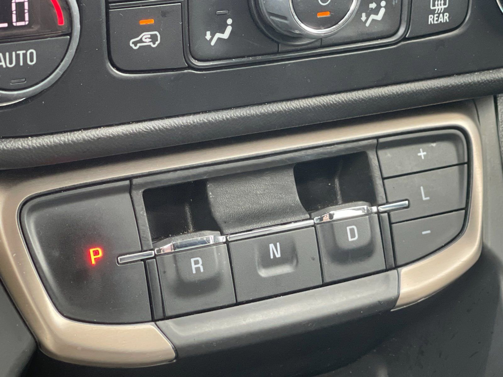 Used 2023 GMC Terrain Denali image 25