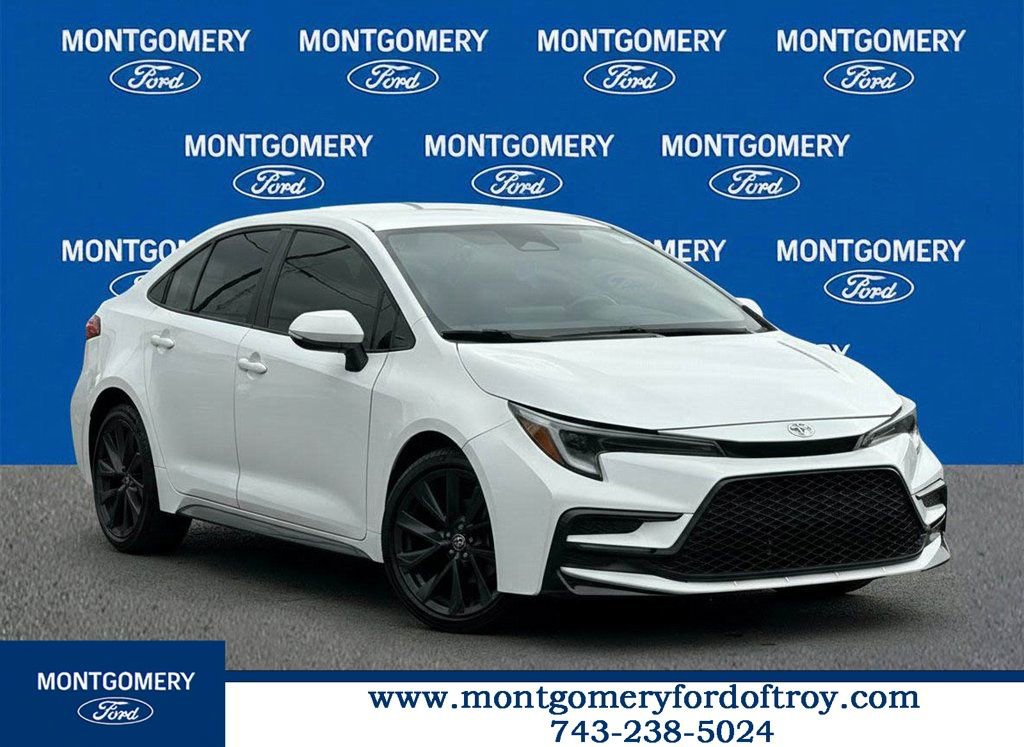Used 2024 Toyota Corolla SE