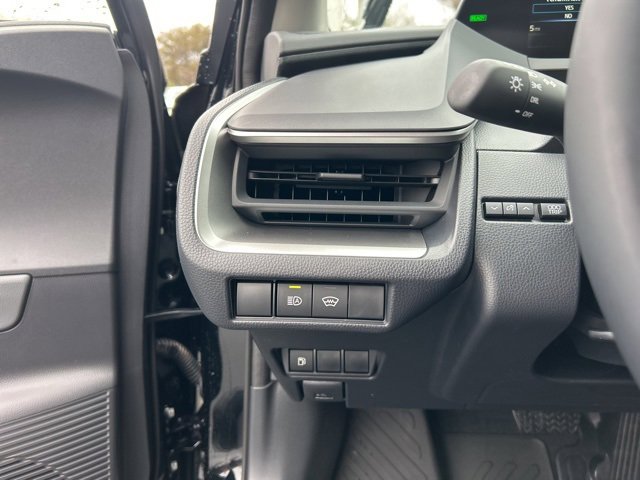 New 2026 Toyota Prius LE image 25