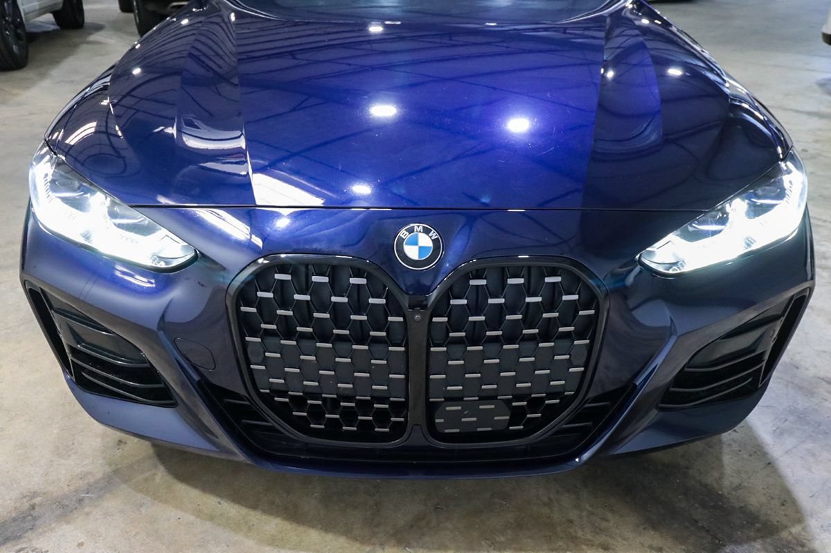 Used 2024 BMW M440i Convertible RWD image 4