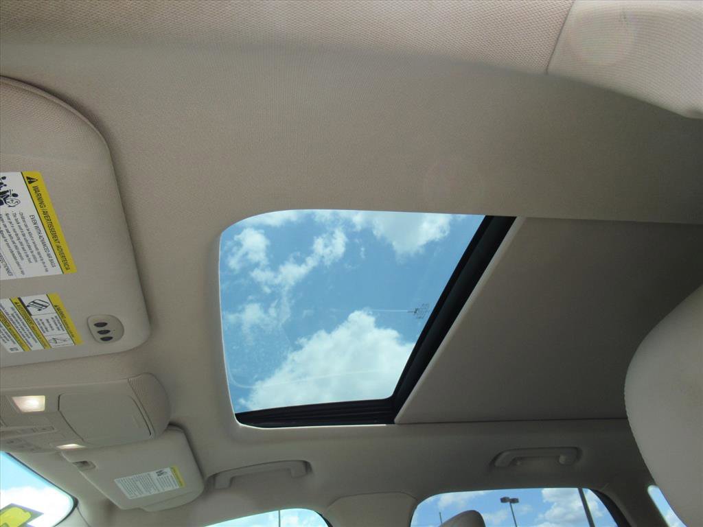 Used 2017 Lincoln MKC Reserve FWD image 18