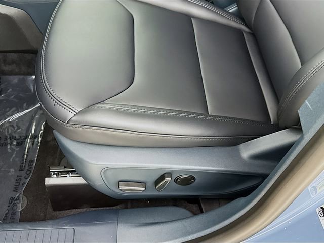 New 2026 Ford Maverick Lariat w/ Black Appearance Package image 20