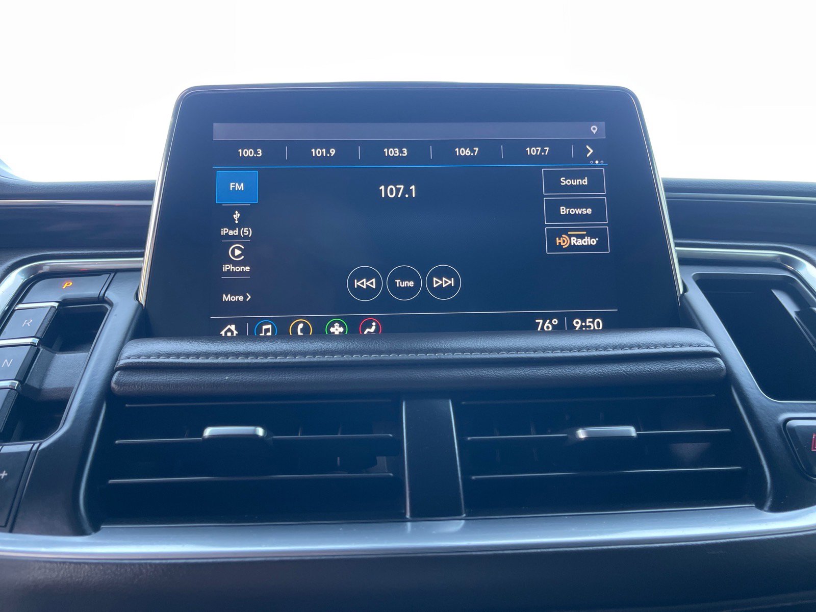 Used 2021 Chevrolet Tahoe LT RWD image 5