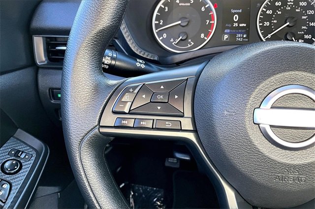 Certified 2025 Nissan Sentra S image 10