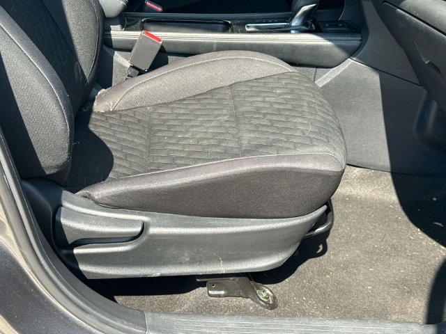 Used 2023 Nissan Kicks SV FWD image 16
