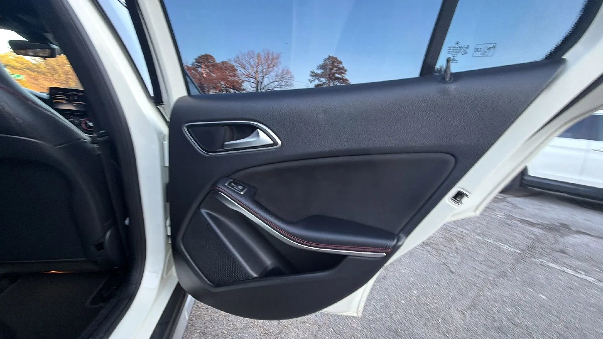 Used 2017 Mercedes-Benz GLA 45 AMG GLA 45 4MATIC Sport Utility 4D image 18