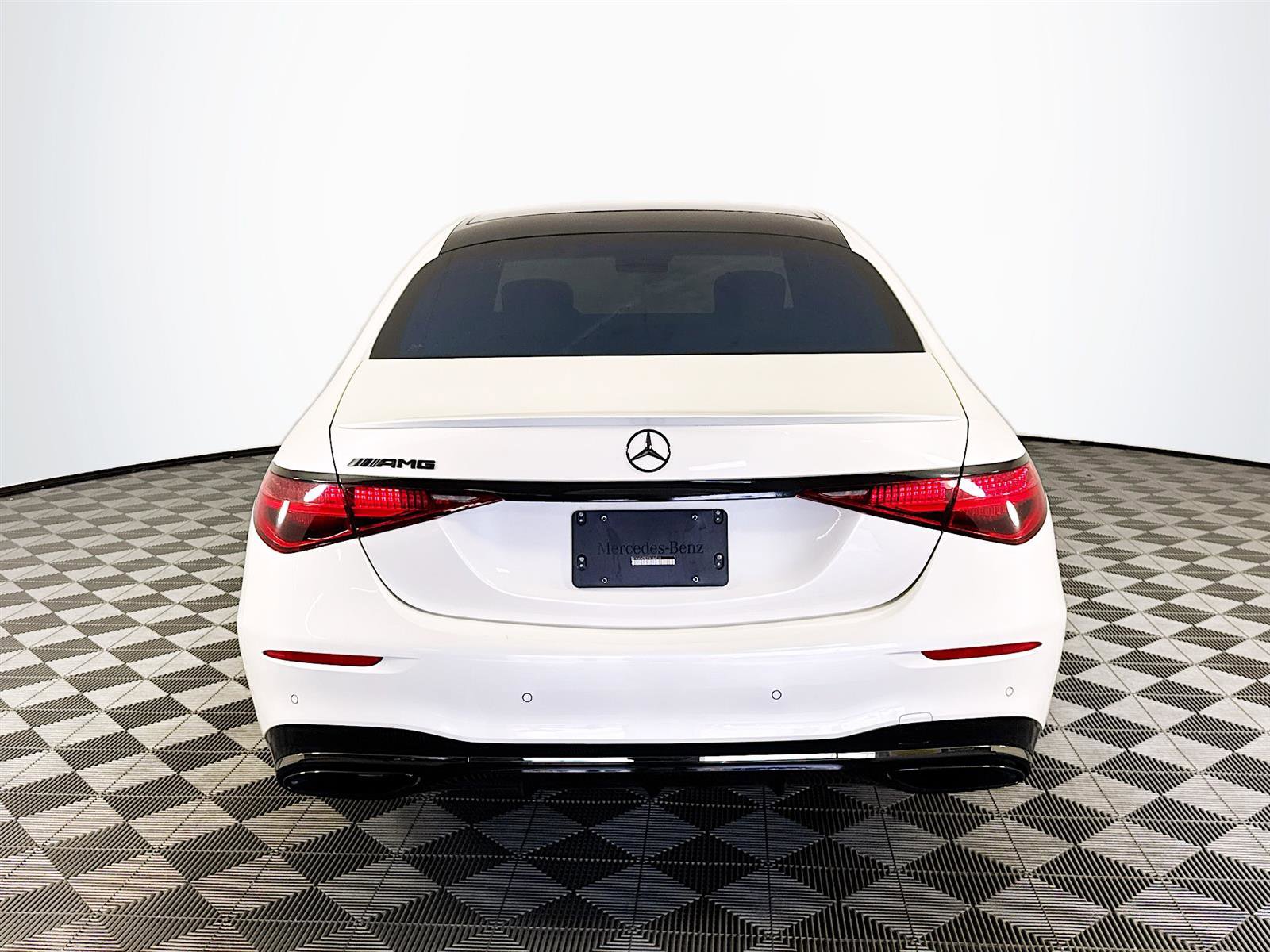 Used 2023 Mercedes-Benz S 500 4MATIC image 7