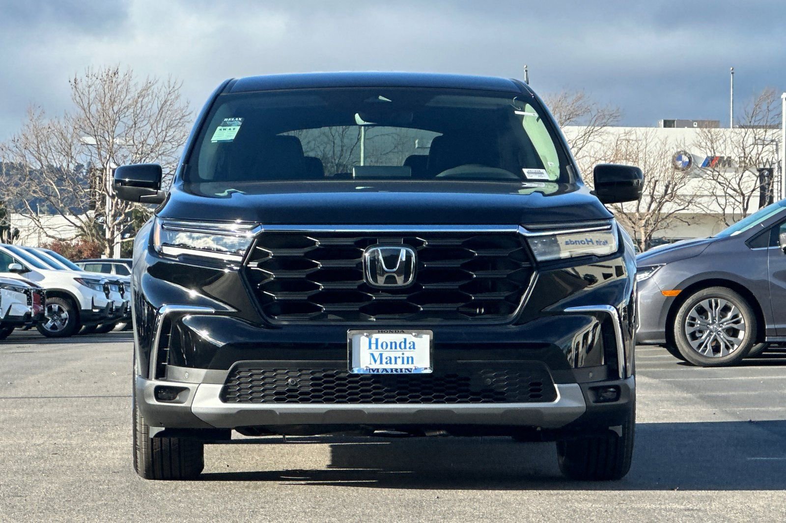 New 2025 Honda Pilot EX-L image 2