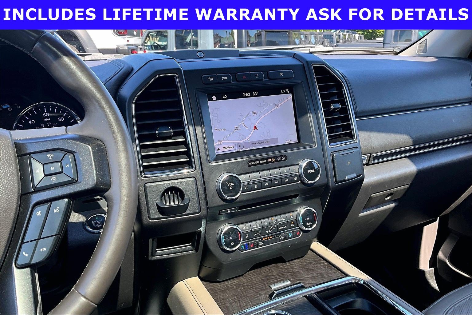 Used 2018 Ford Expedition Limited w/ Equipment Group 301A AWD/4WD image 6