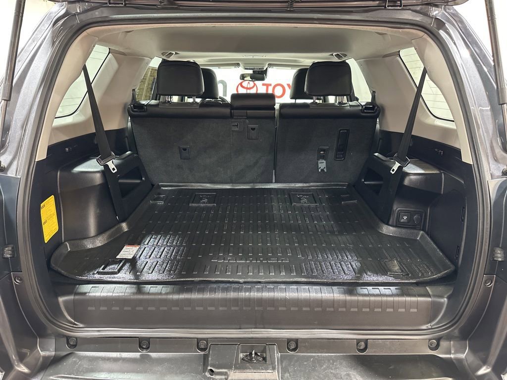 Used 2023 Toyota 4Runner SR5 Premium image 18