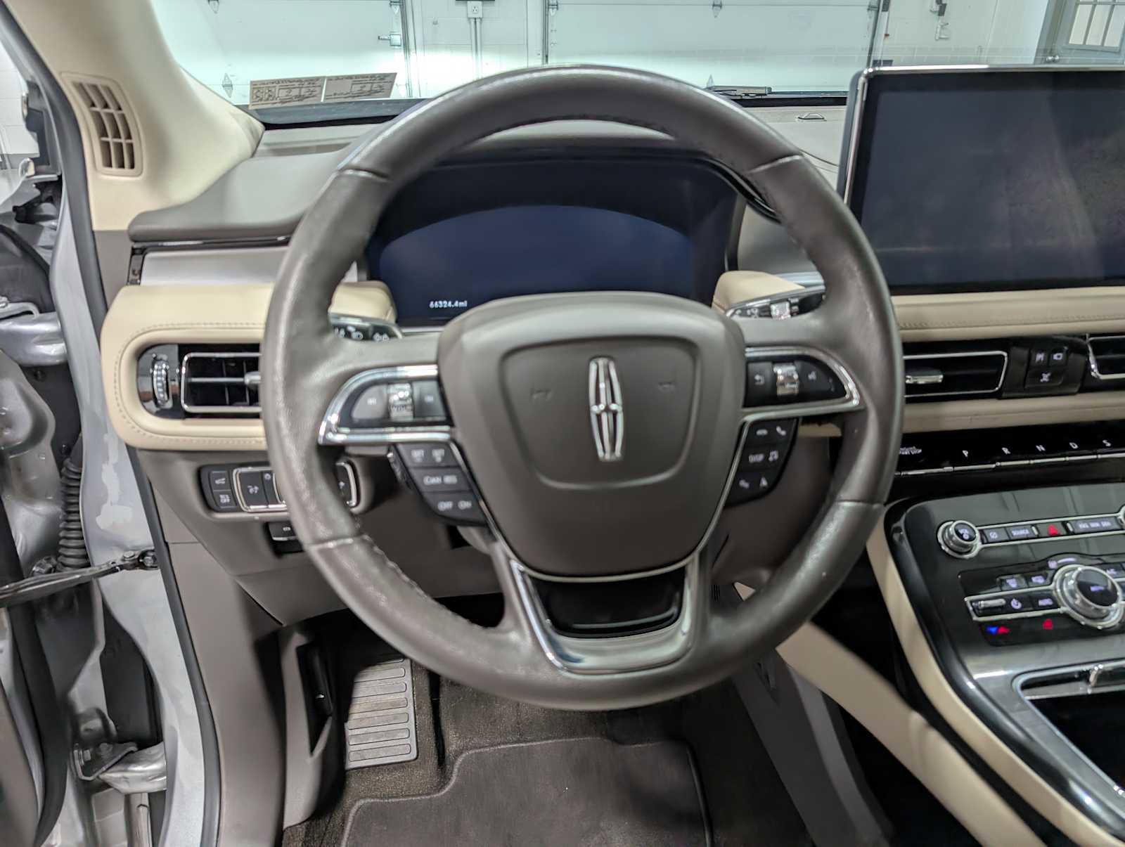 Used 2022 Lincoln Nautilus Standard image 34