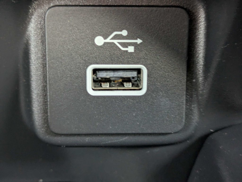 Used 2023 Honda HR-V EX-L image 24
