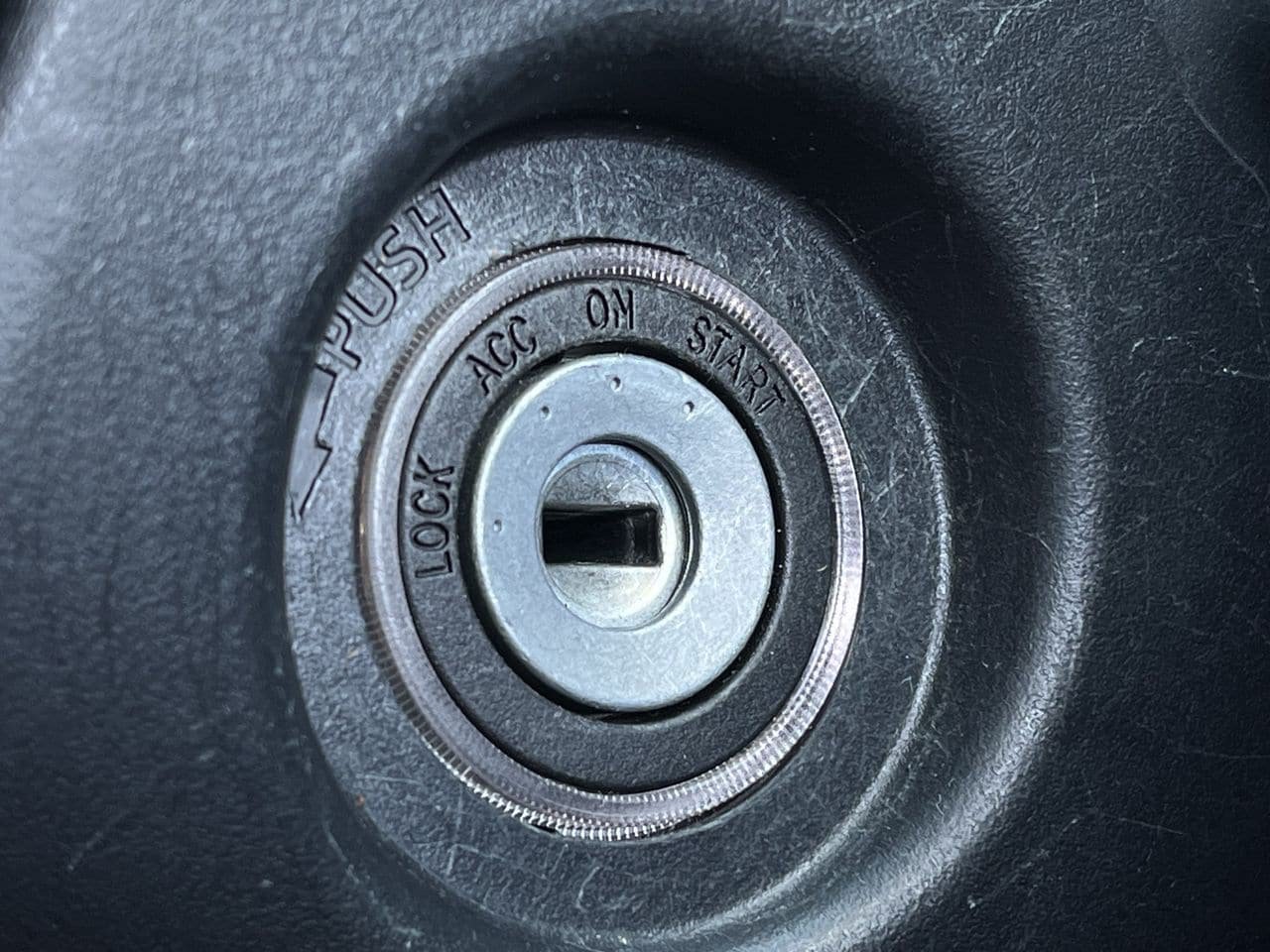 Used 2024 Toyota Camry SE FWD image 19