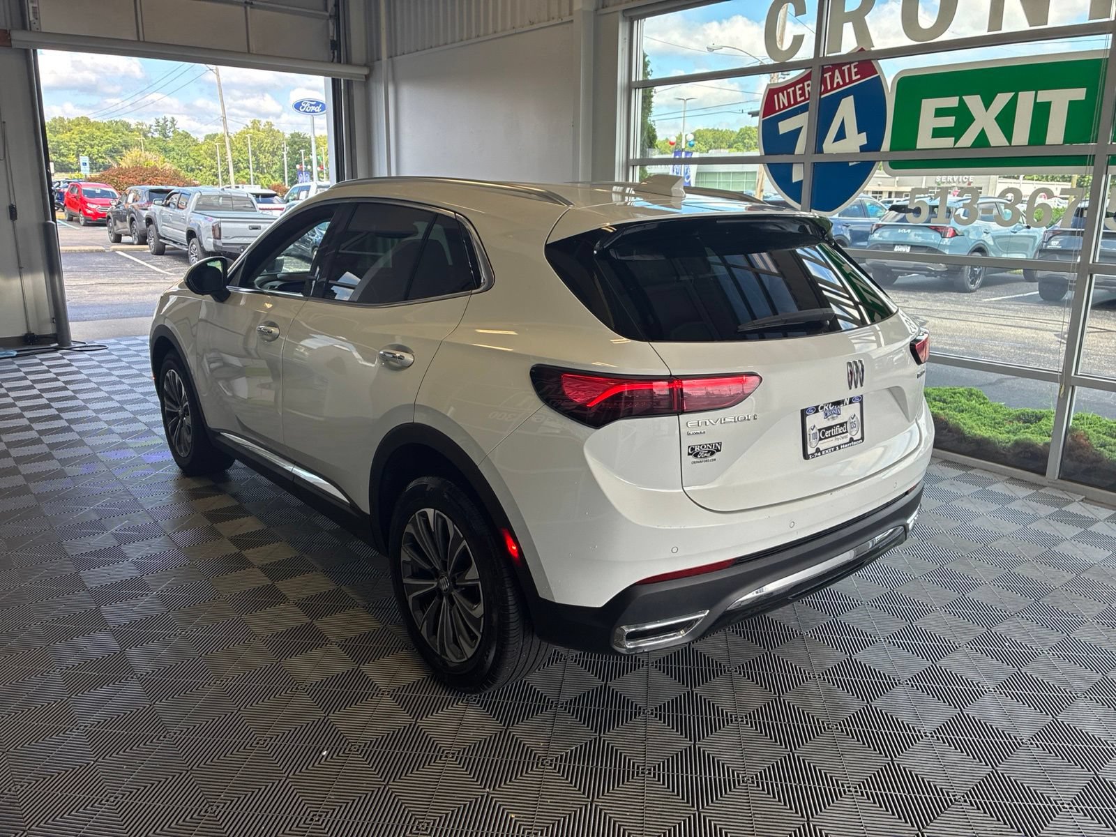 Used 2024 Buick Envision Preferred AWD/4WD image 4