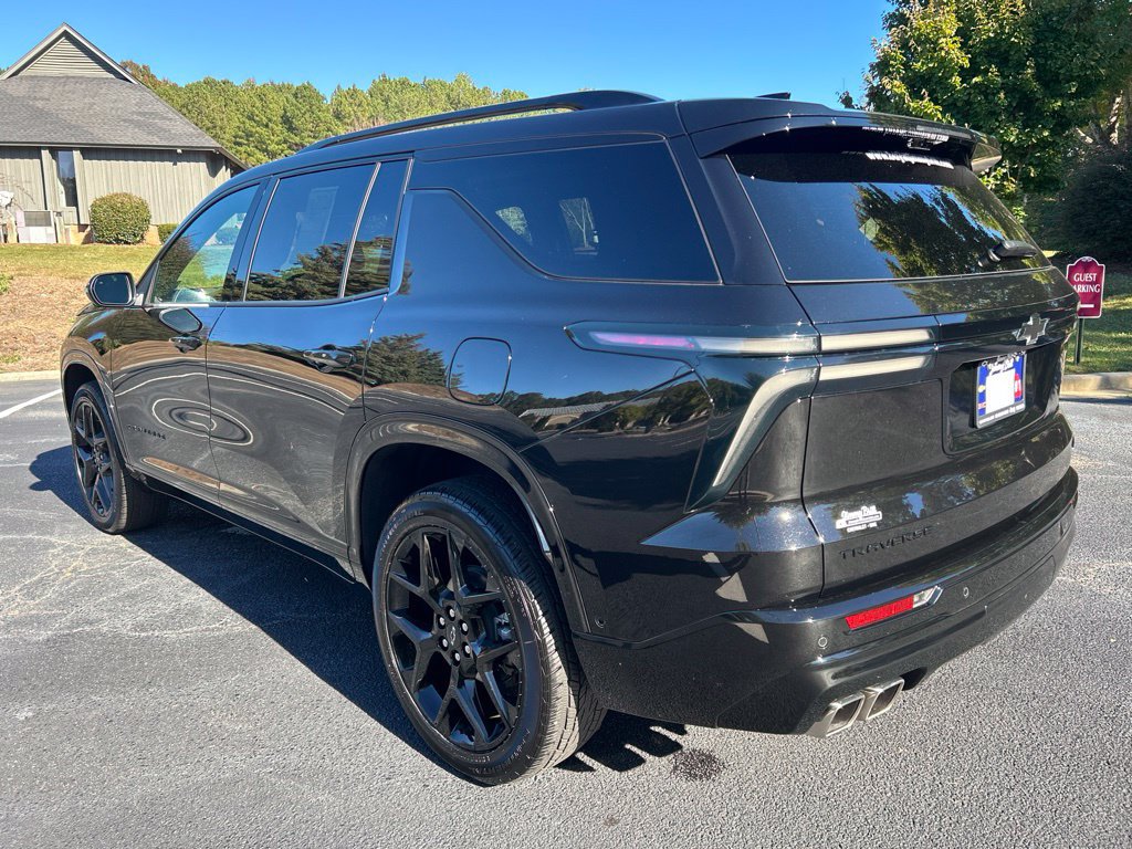 Used 2024 Chevrolet Traverse RS w/ LPO, Floor Liner Package FWD image 20