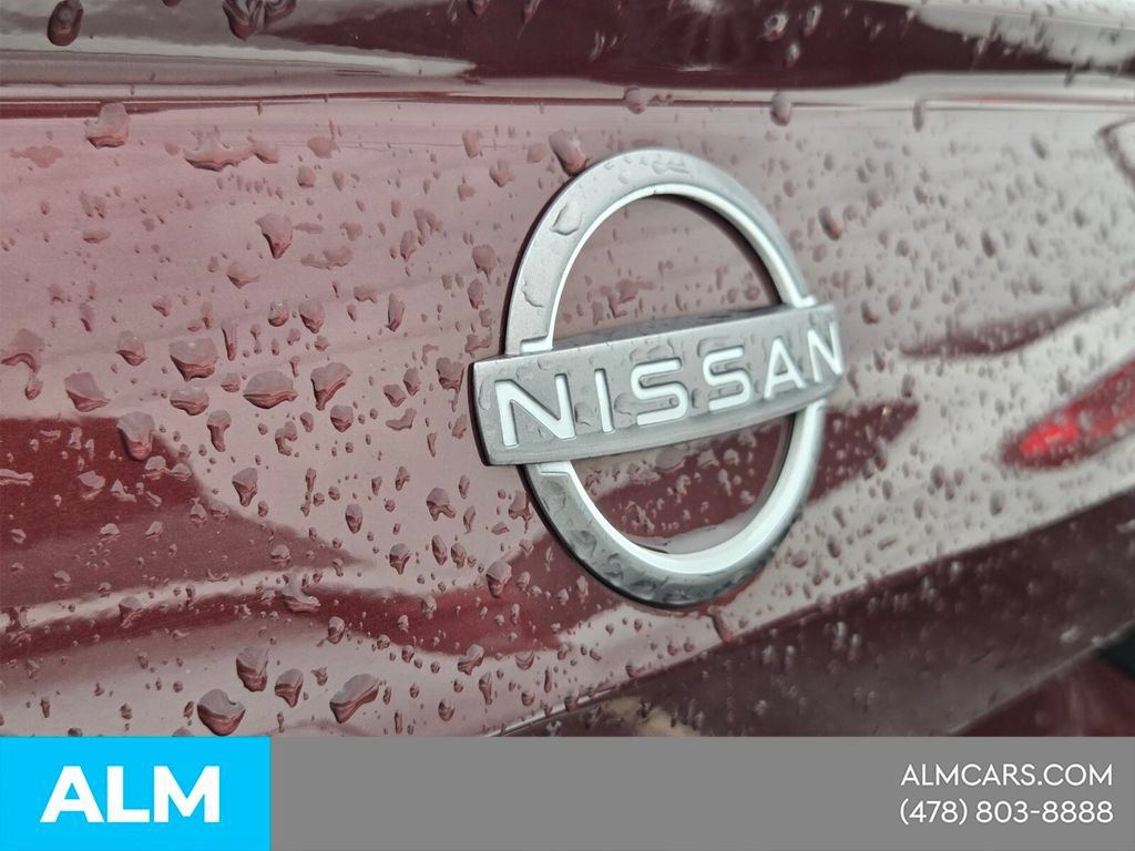 Used 2025 Nissan Altima 2.5 SV FWD image 11
