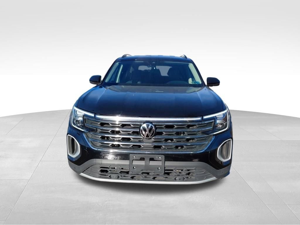 Used 2025 Volkswagen Atlas SE image 21