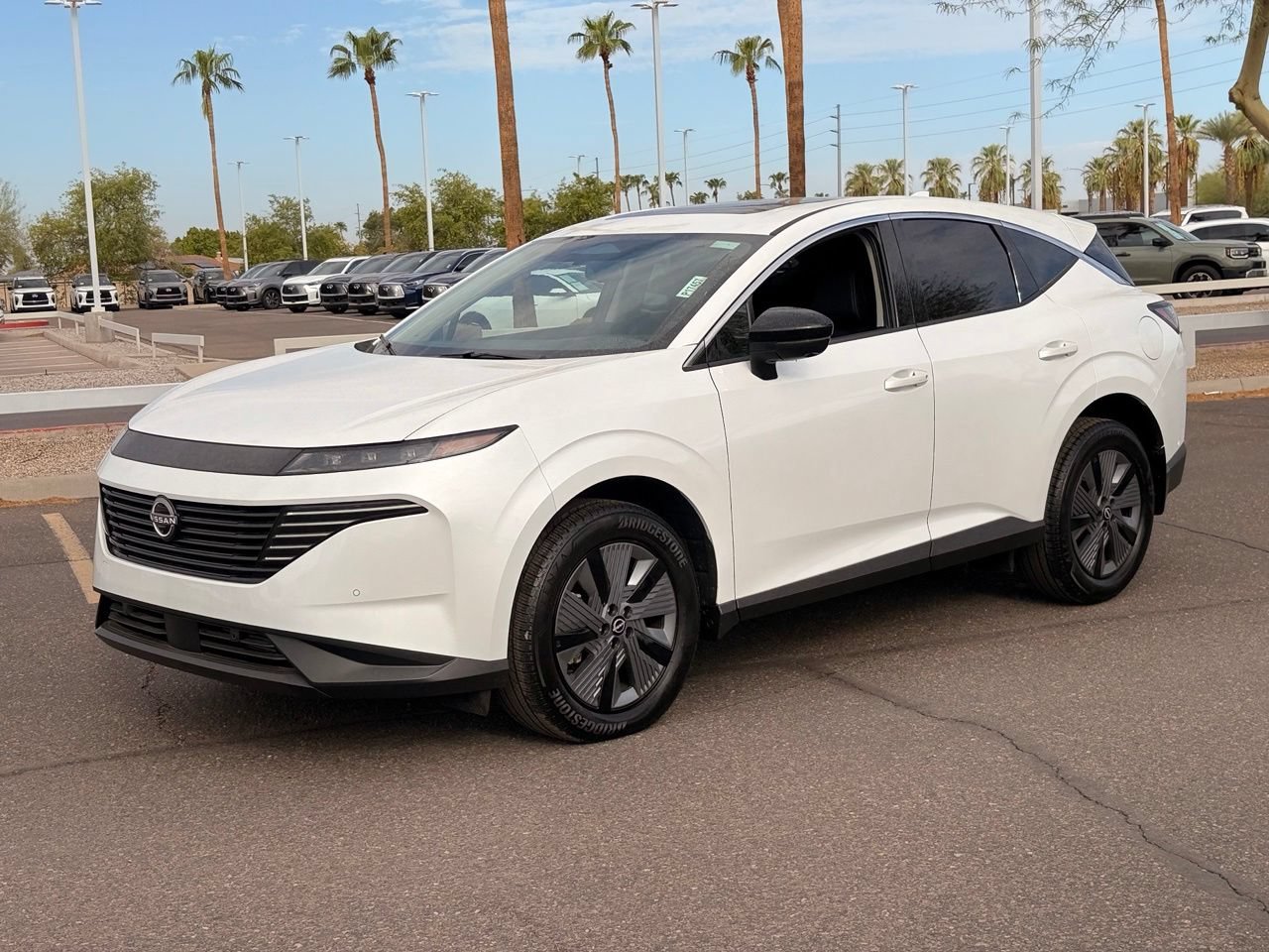 Certified 2025 Nissan Murano SL AWD/4WD image 2