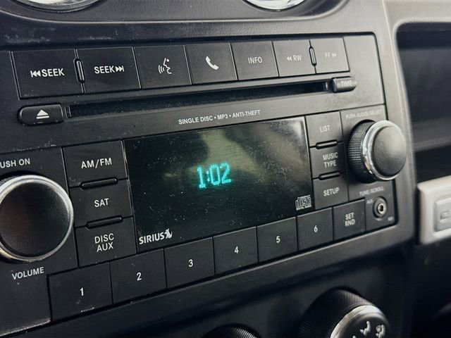 Used 2017 Jeep Compass Sport image 15