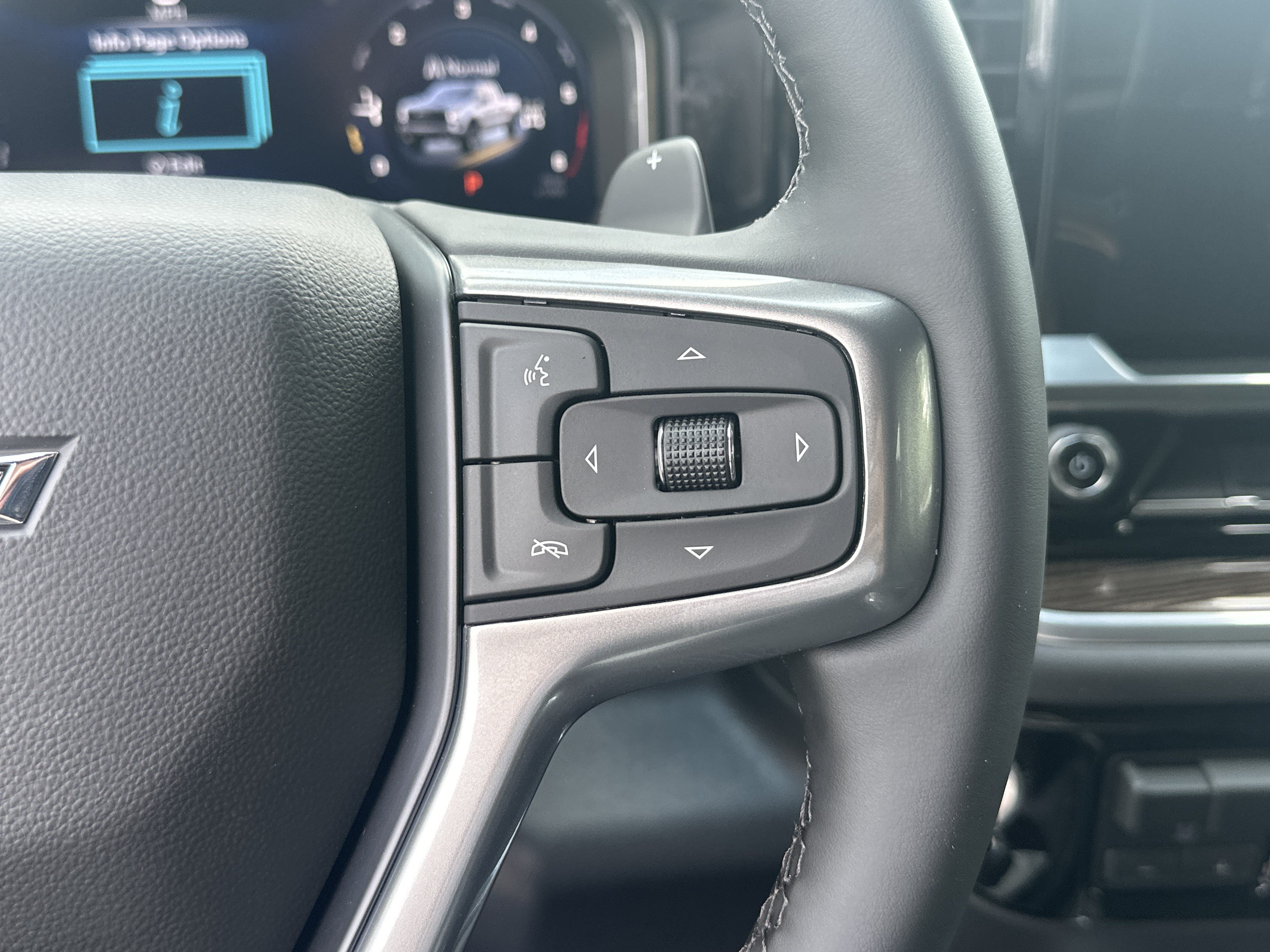 New 2026 Chevrolet Silverado 1500 LT Trail Boss w/ Convenience Package II AWD/4WD image 25